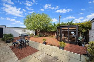 Photo 19- click for photo gallery